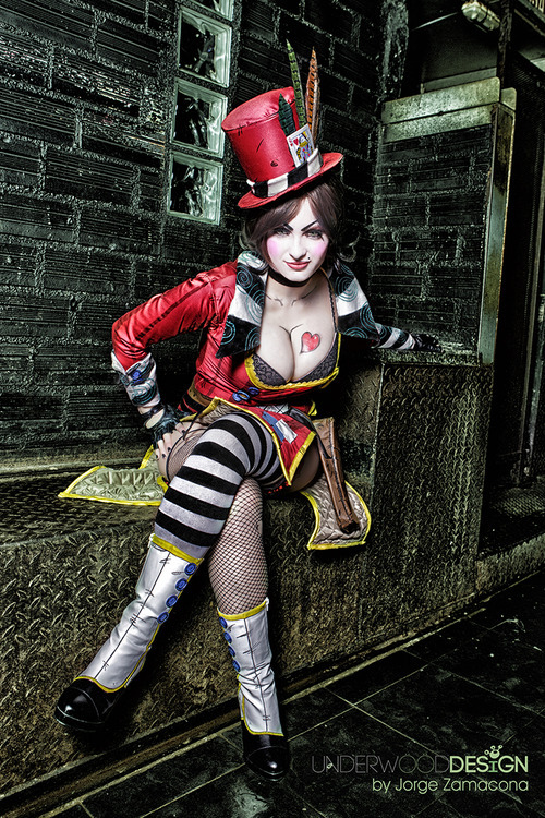XXX Mad Moxxi (Borderlands) cosplay Share your photo