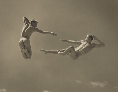 gay-art-and-more: 3leapfrogs:  |||||+|||||•=• •=• •=• 3leapfrogs|•
