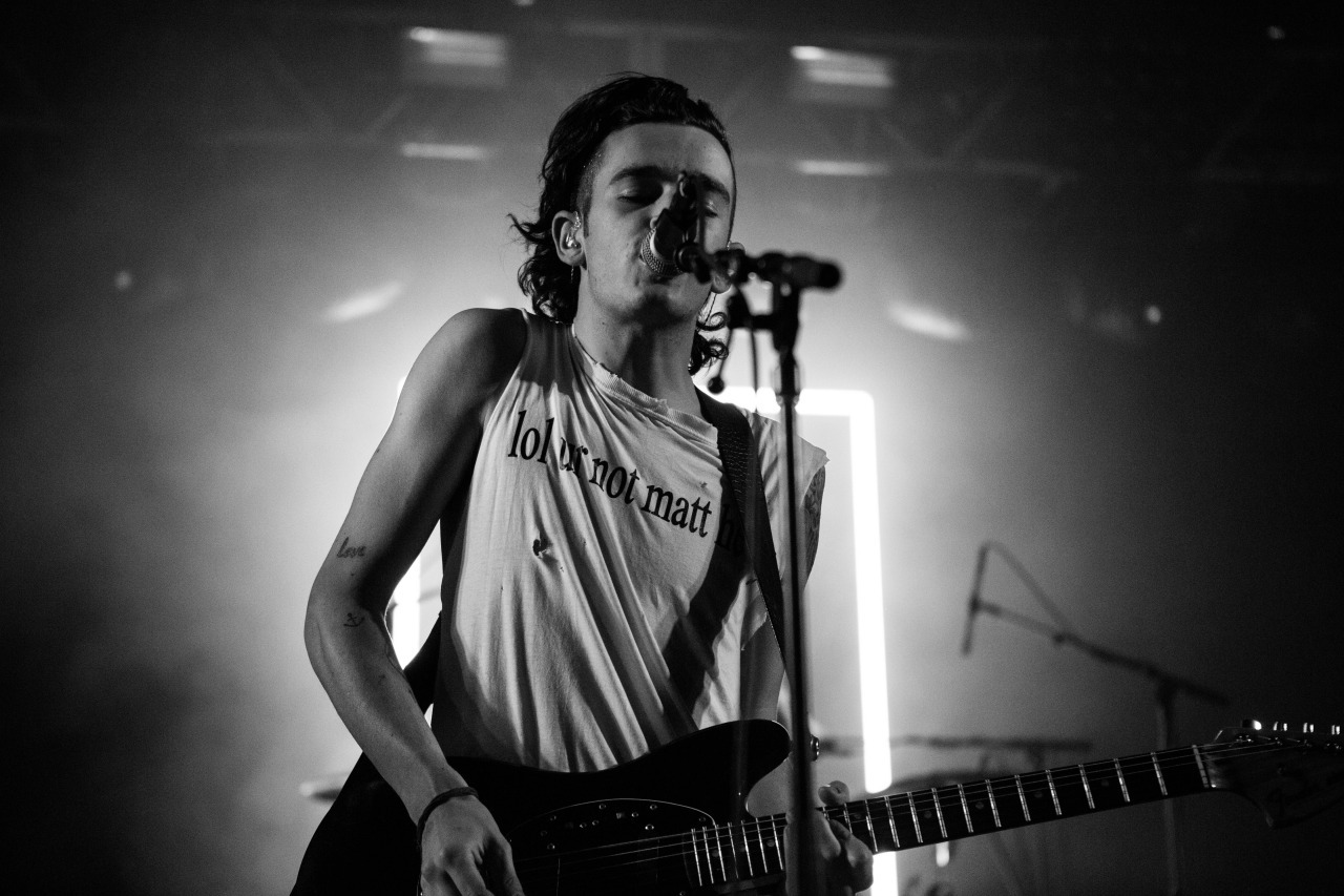 juliamarcello:  this is still one of my favourite photos i’ve ever shot The 1975//SXSW