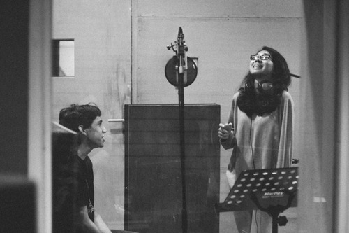 Lirik Lagu Banda Neira Berjalan Lebih Jauh