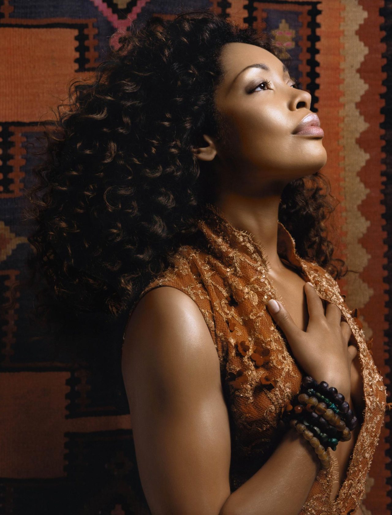 ogbobbythotson:  cultureunseen:  Gina TorresApril 25, 1969 (age 45)http://www.gina-torres.com/https://twitter.com/GinaTorresFanshttps://www.facebook.com/GinaTorresFans
