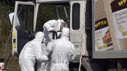 misscherrylikesitdirty: minionpubes: truecrimerip: At Least 70 Dead Refugees Found in Truck on Austr