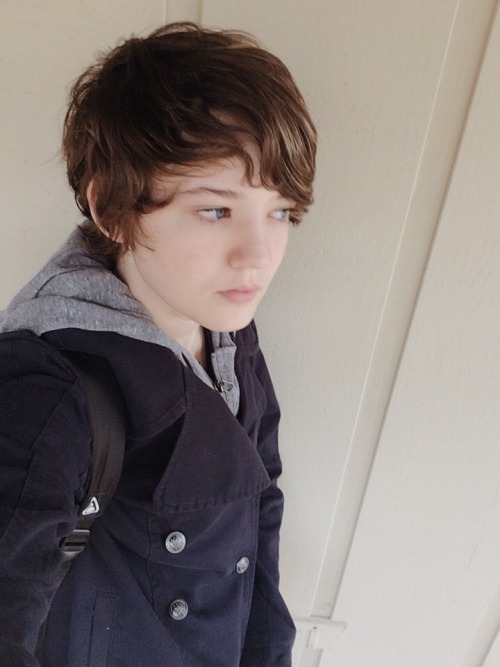 vaucks: vaucks: last day of high school selfies any pronouns are ok haha these were a yr ago but i s
