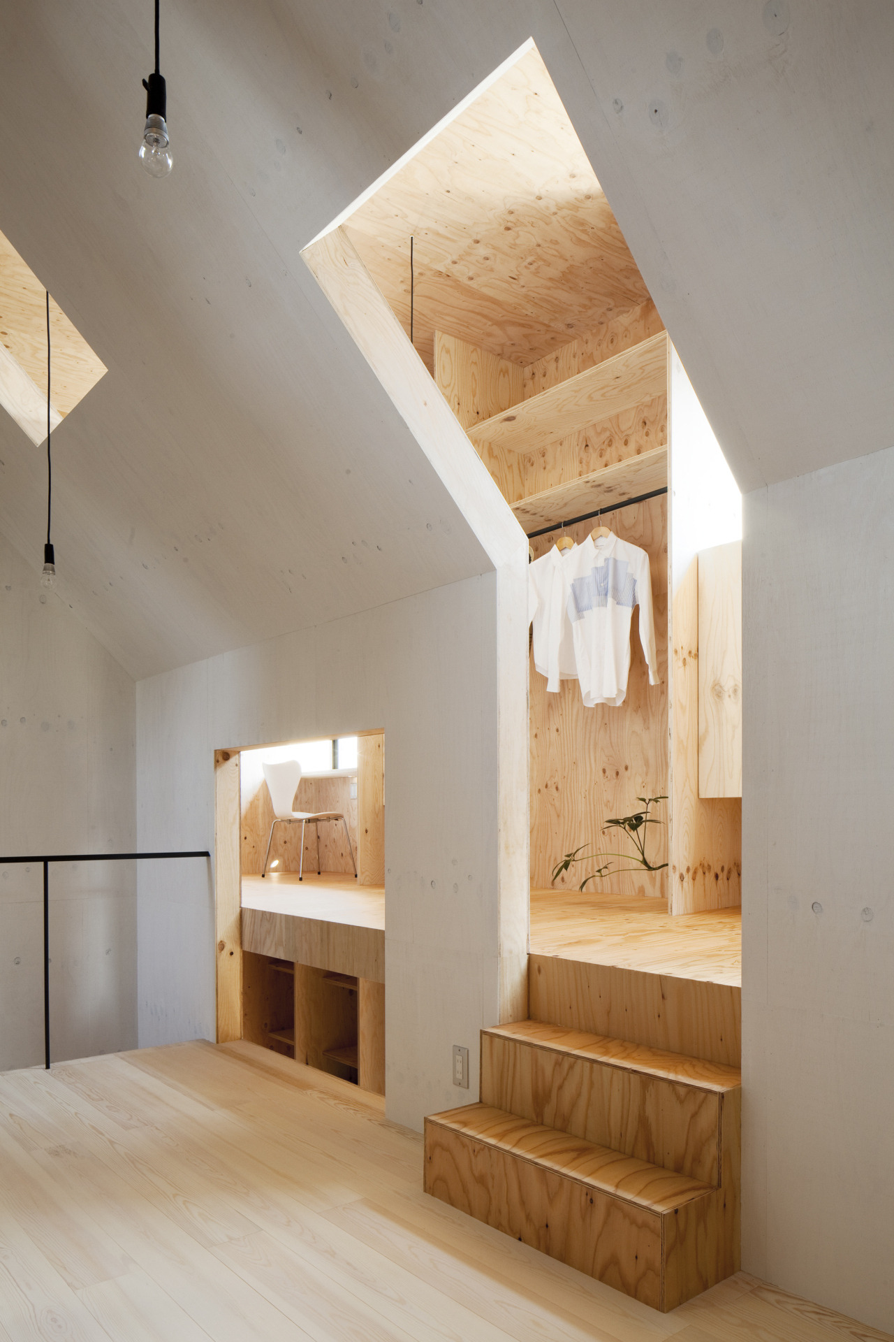 wellplanned-architecture:  Ant House / mA-style Architects Japan, 2012