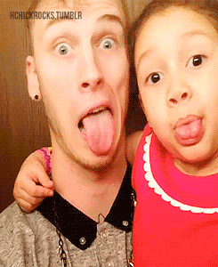hchickrocks:  Kells &amp; Cas on Valentine’s Day. 
