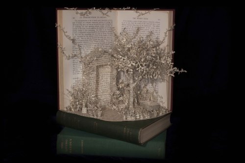 ‘How Does Your Garden Grow?’Wire, Wadding & Vintage BooksFirst book sculpture comple