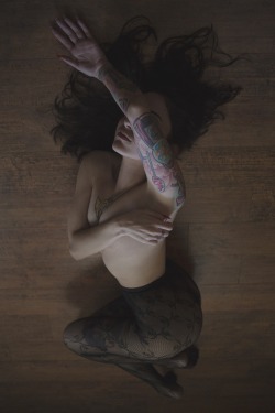 tattooedmafia:  Instagram: angiearenaa http://angie-m00n.tumblr.com/