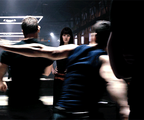 DIVERGENT (2014)Theo James As 'Four' | Dir. Neil Burger