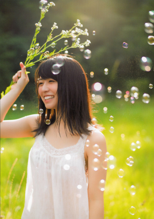 voz46: Nagahama Neru 1st Photobook 「Koko Kara」