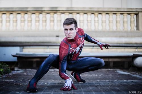 insta-guys:@mooreofjake Jake is my favorite cosplay guy.  I love his beautiful face and awesome