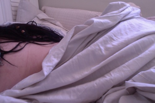 virgin-sex:  Bed Study, 2:21.  adult photos