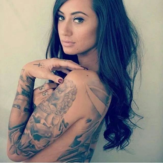 celebsilove4817:  Cholita Munroe (requested)