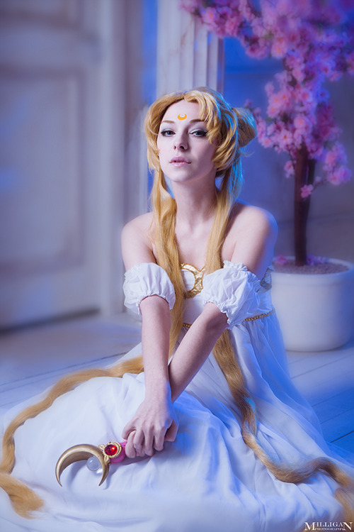   Iris as Princess Serenityphoto by me  