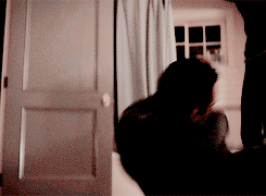 misskathgifs:&ldquo;Keep your Kingdom!&rdquo; (x)
