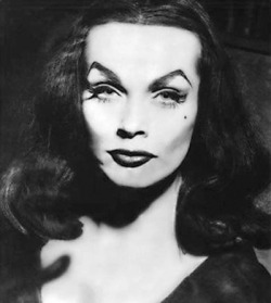 the-prince-of-vaudeville:   patricia-von-black  Can we all just sit here for a moment and appreciate how fucking gorgeous Maila Nurmi was even as she aged?  