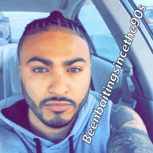 beenbaitingsincethe90s:  This guy is beauuuutiful😍😍😍😩😩 And YES he’s