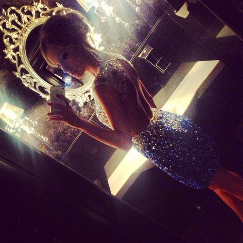 staciibimbo:barbie-glam-giirls:give-me—thinspo:omg the dress <3Love that dress!! But don’t know i