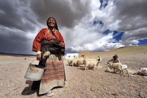 gardenofthefareast: Nomads in northern Tibet