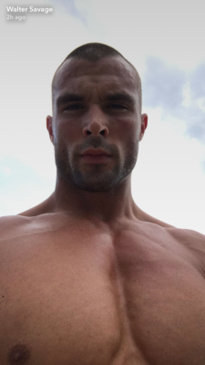 yourbrothershotfriend:  Wow
