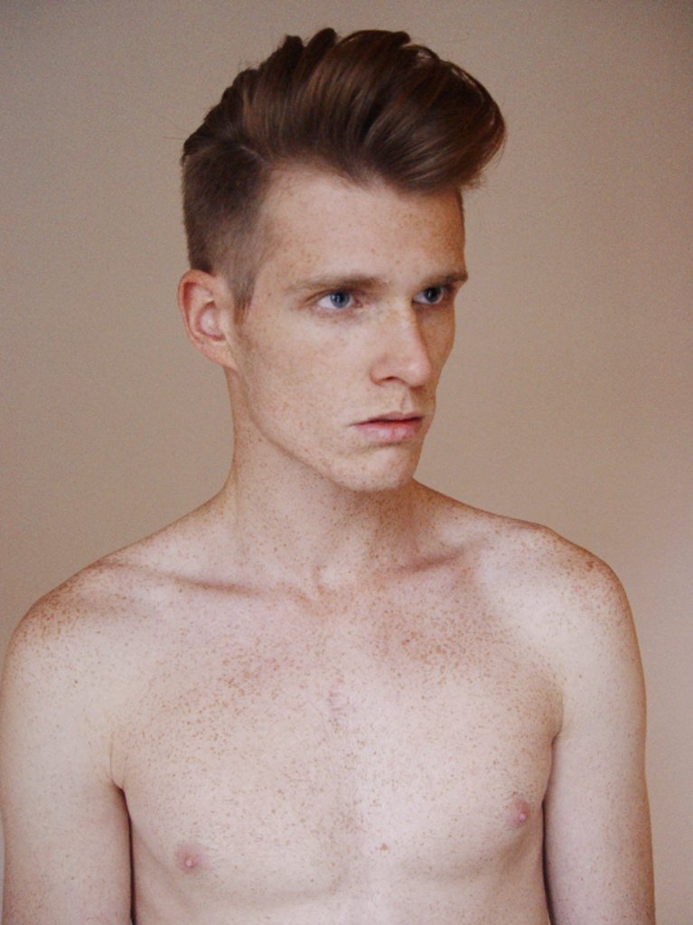 vispreeve: models: Noel Kristof 