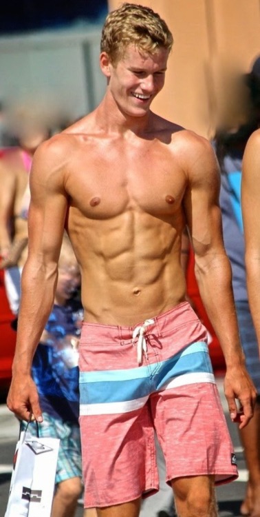 A blond on the boardwalk…