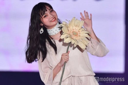 Girls Award S/S 2019 -  新川優愛