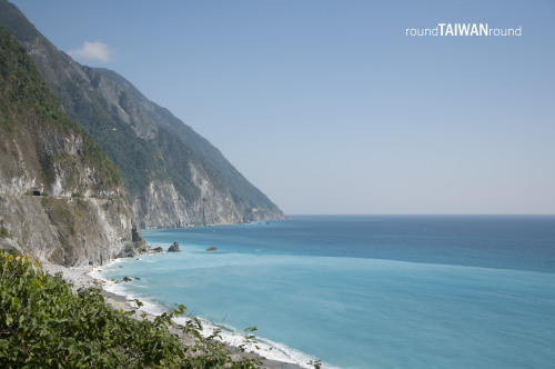 Taroko Gorge Taroko Gorge (太魯閣峽谷) possesses the most breathtaking scenery in Taiwan, which is a must