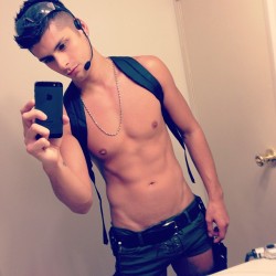 scottiepreston:  I was the male version of Lara Croft from Tomb Raider for Halloween.