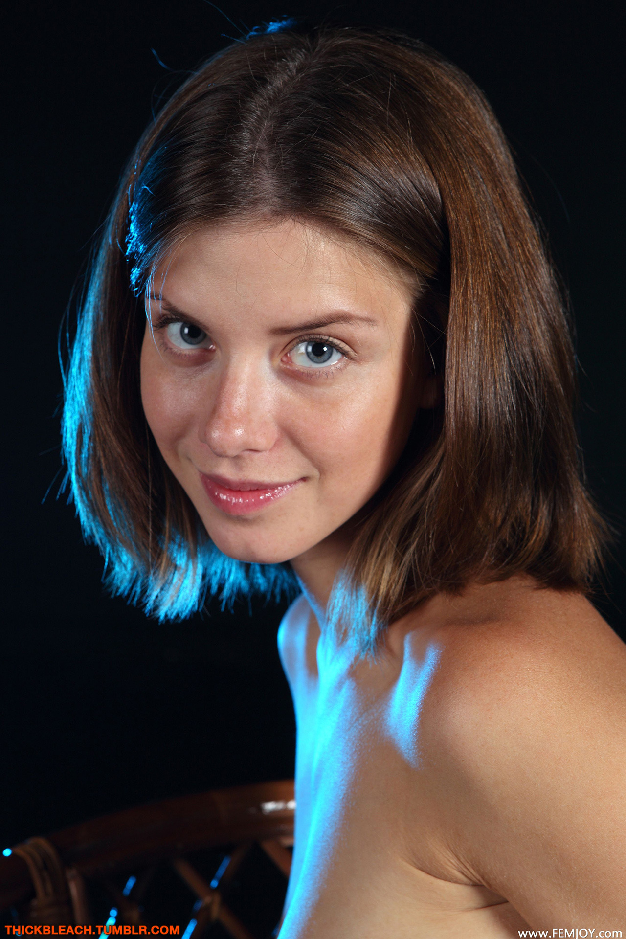 thickbleach:  Danica, Populus-alba #3.
