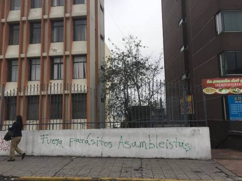 Graffiti seen around Quito during the popular insurrection against an IMF backed austerity package. 