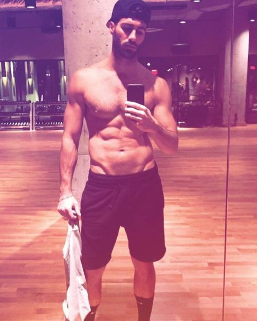 rapideyesmovement:  Justin Clynes