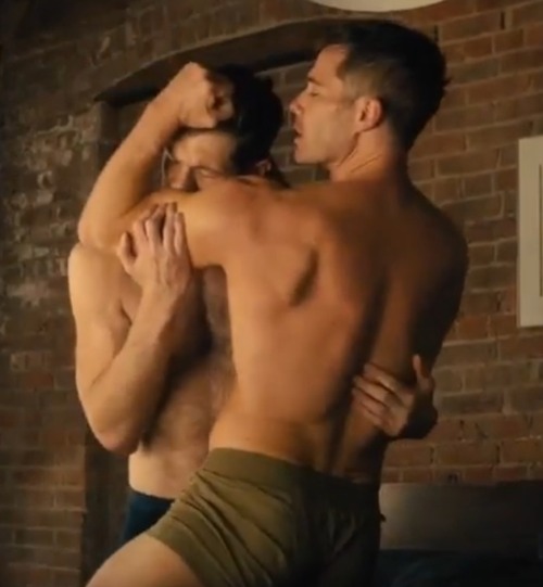 Luke Macfarlane In Bros Where He Plays Aaron Shepard Is So Damn Handsome And Hot.