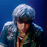  And we will never be alone againCause it doesn’t happen every dayKinda counted