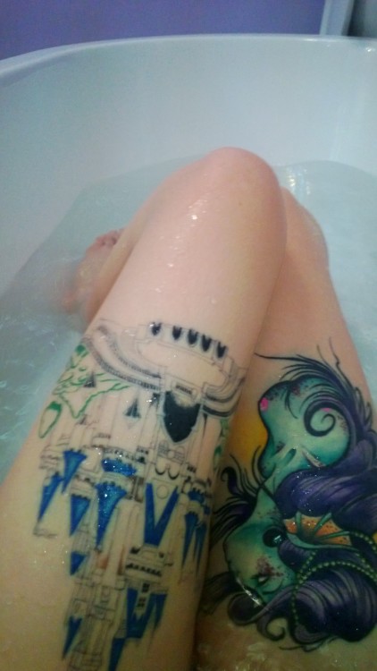 ent0mbedx:  Bath time is the best time