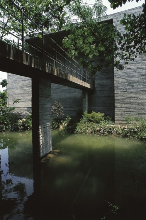 modernizing:  Luyeyuan stone sculpture museum by Jiakun architects. Located in Xinmin town, Pi count