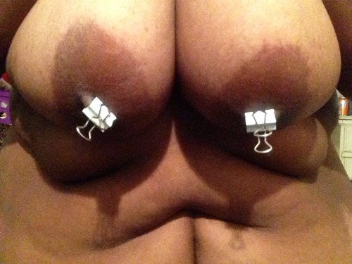 the-beauty-or-the-beast:  Boobs and belly. With some mediocre binder clip action lol