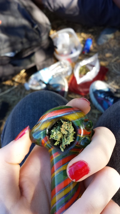 redkittymeow:  so i guess you can say today was pretty amazing. with fstop420