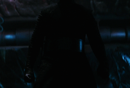 nuclear-shadows:  kit-fisto:  eightheads:  Kylo Ren has a notable stride. Do not