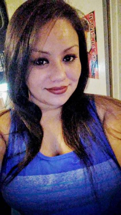 trevmartinez:  Latinas Always Showoff.😆😆😆😆 Checkout my blog and reblog what ya like😆😆😆😆