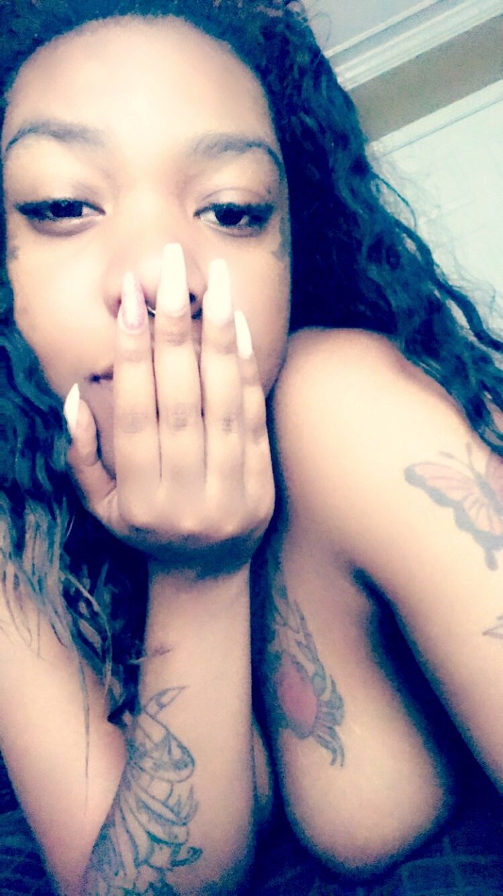 ilovepoca3x:  Just tryna change your life 😉😈🤗