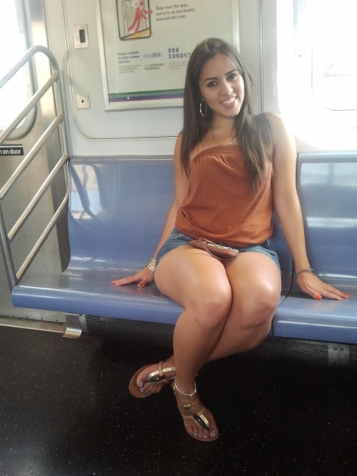 lovelyxxxlatinas:  Sexiest Collection of Columbian and Mexican Women 