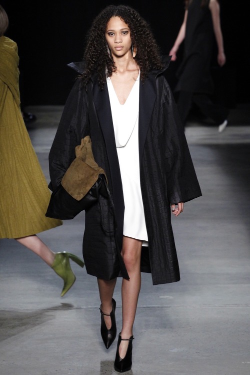 driflloon:narcisco rodriguez fw16