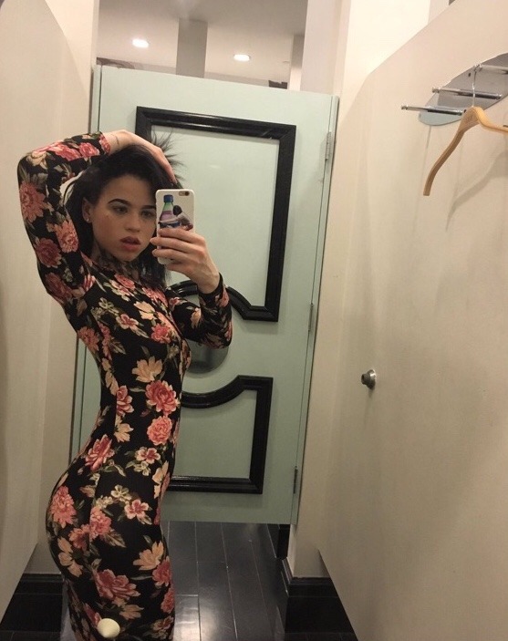 dmvmarlee-fanpage:  The changing room should be grateful it was occupied by a goddess