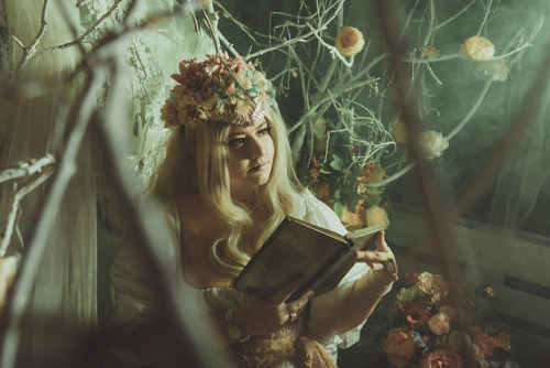 Titania, the Fairy Queen (inspired by LARP “Unremembered”)PH: Anna ProvidenceM