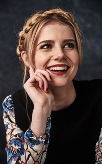 Lucy Boynton - 200x320