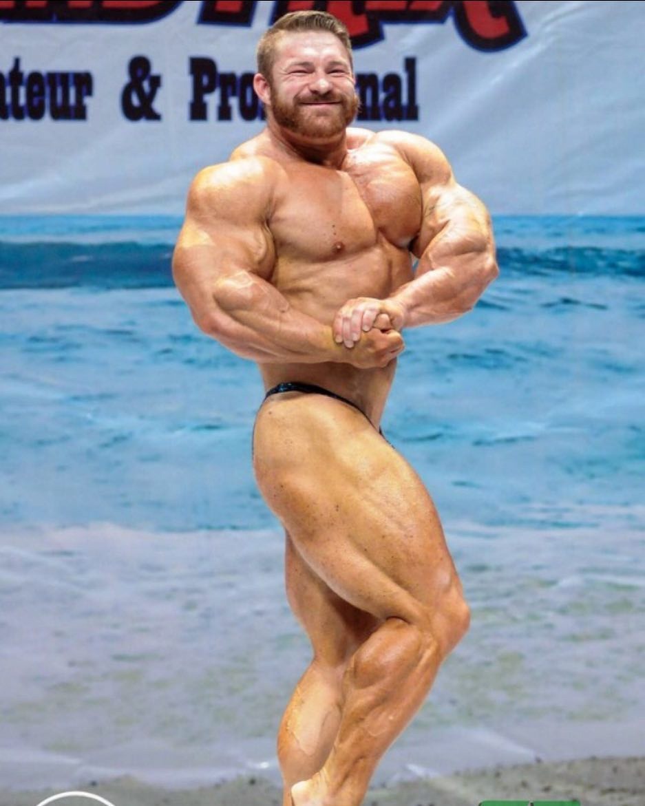 Flex Lewis - Guest posing at the Celeya Grand Prix 2017.