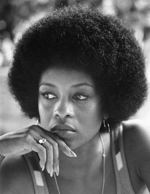 sadesmoothoperator:  lola falana, 1970s