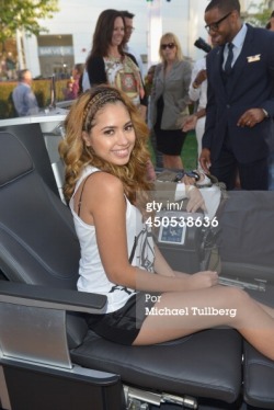 jasminev-news:  June 12th: Jasmine at the “JetBlue Mini Pop-Up Experience” 