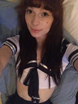 kitty-lynn:  The need to be satisfied; come pick me up, I want a ride &lt;3