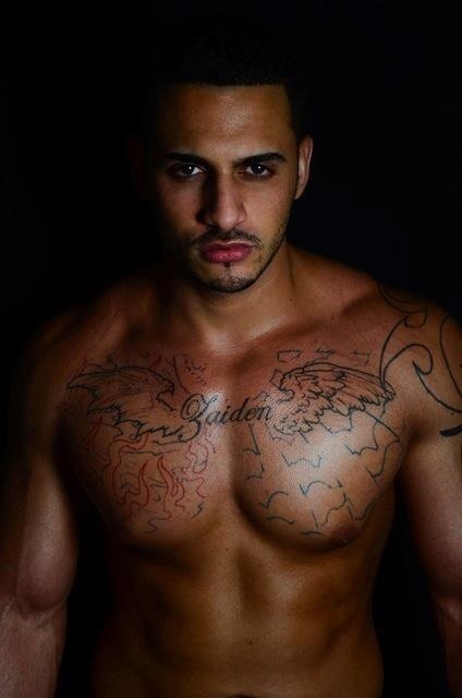 bxsexylatino:  Saury the sexiest man in NYC!!!